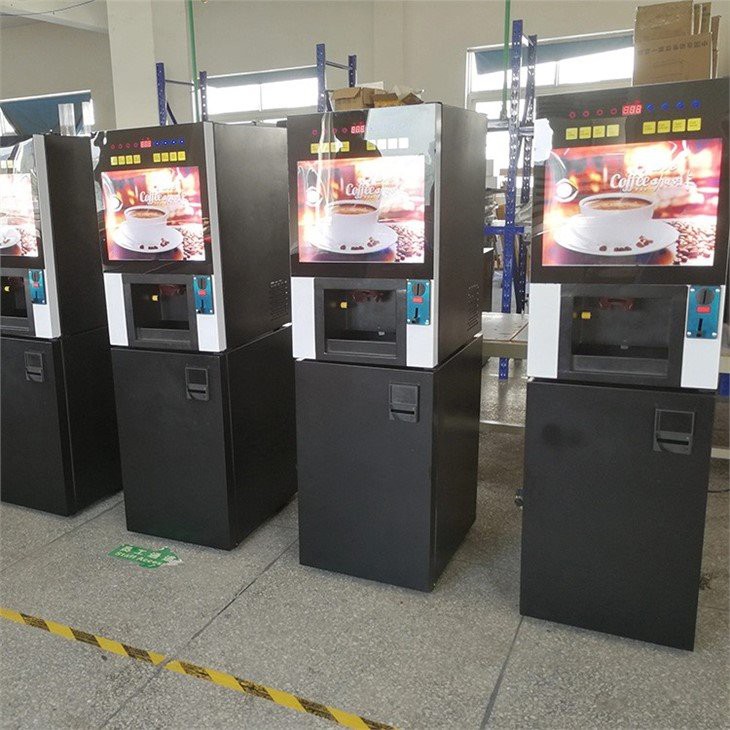 coffee vending machine with banknote reader